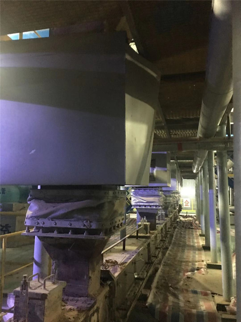 垃圾電廠(chǎng)刮板機(jī)膨脹節(jié)項(xiàng)目案例 垃圾電廠(chǎng)刮板機(jī)膨脹節(jié)項(xiàng)目案例